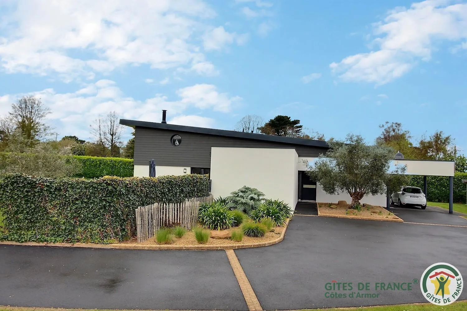 Les Herbes Folles Trégastel Ferienhaus